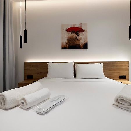 Akira Suites Afytos Eksteriør bilde