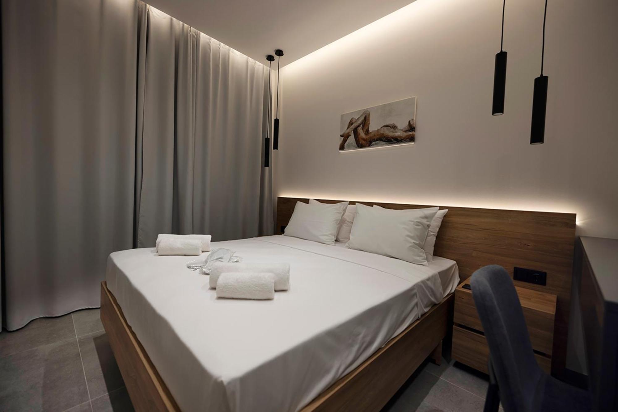 Akira Suites Afytos Eksteriør bilde